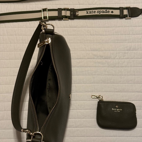Kate Spade Crossbody Purse - Picture 4 of 5